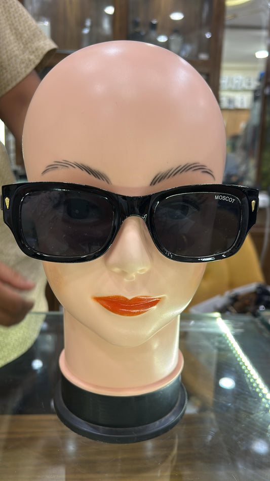 Sunglass
