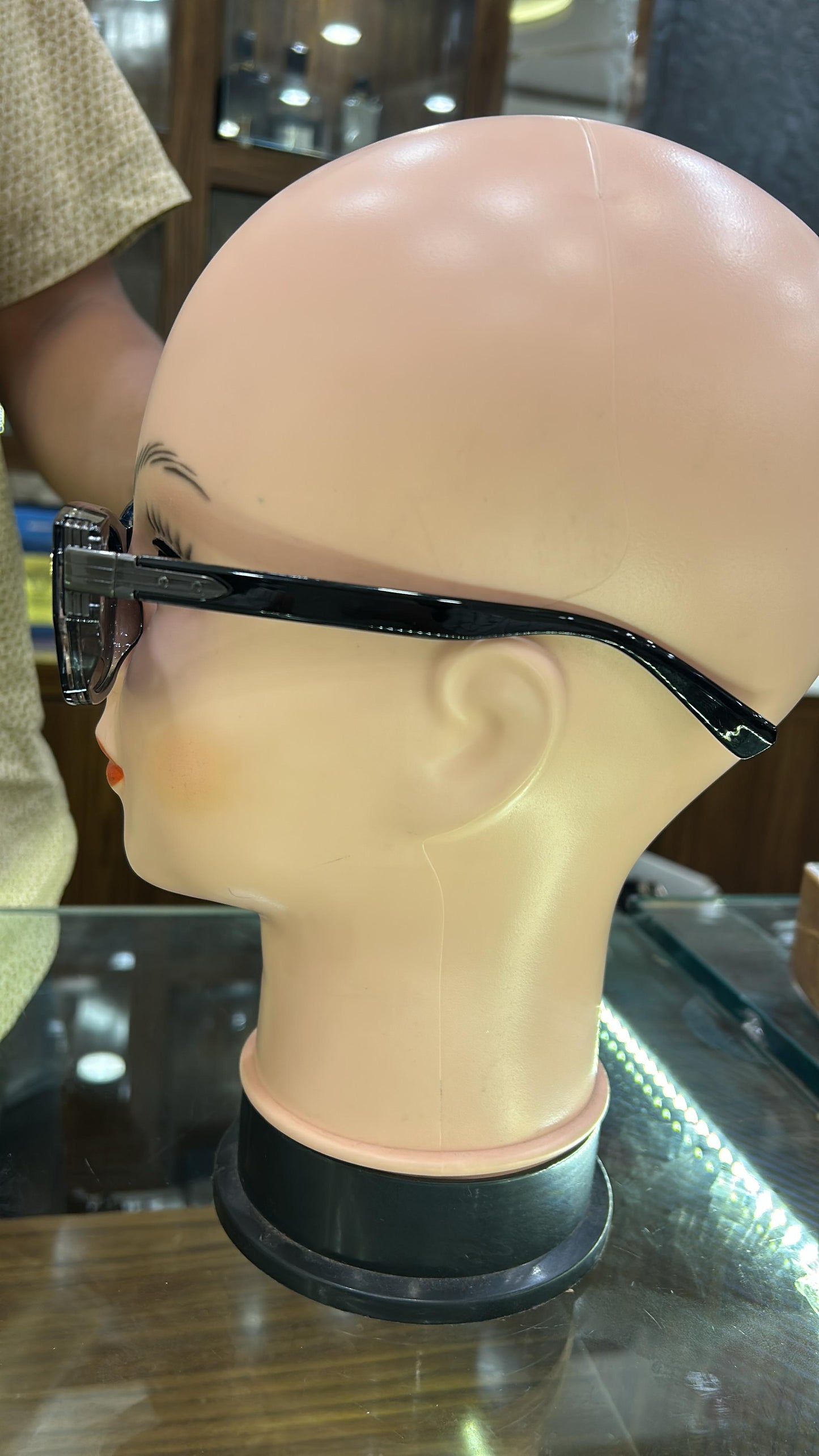 Sunglass