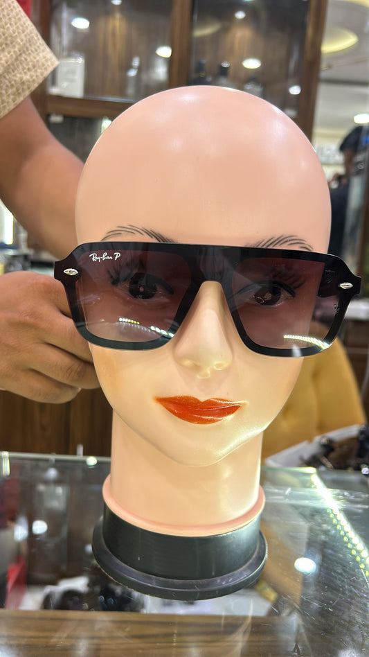 Sunglass