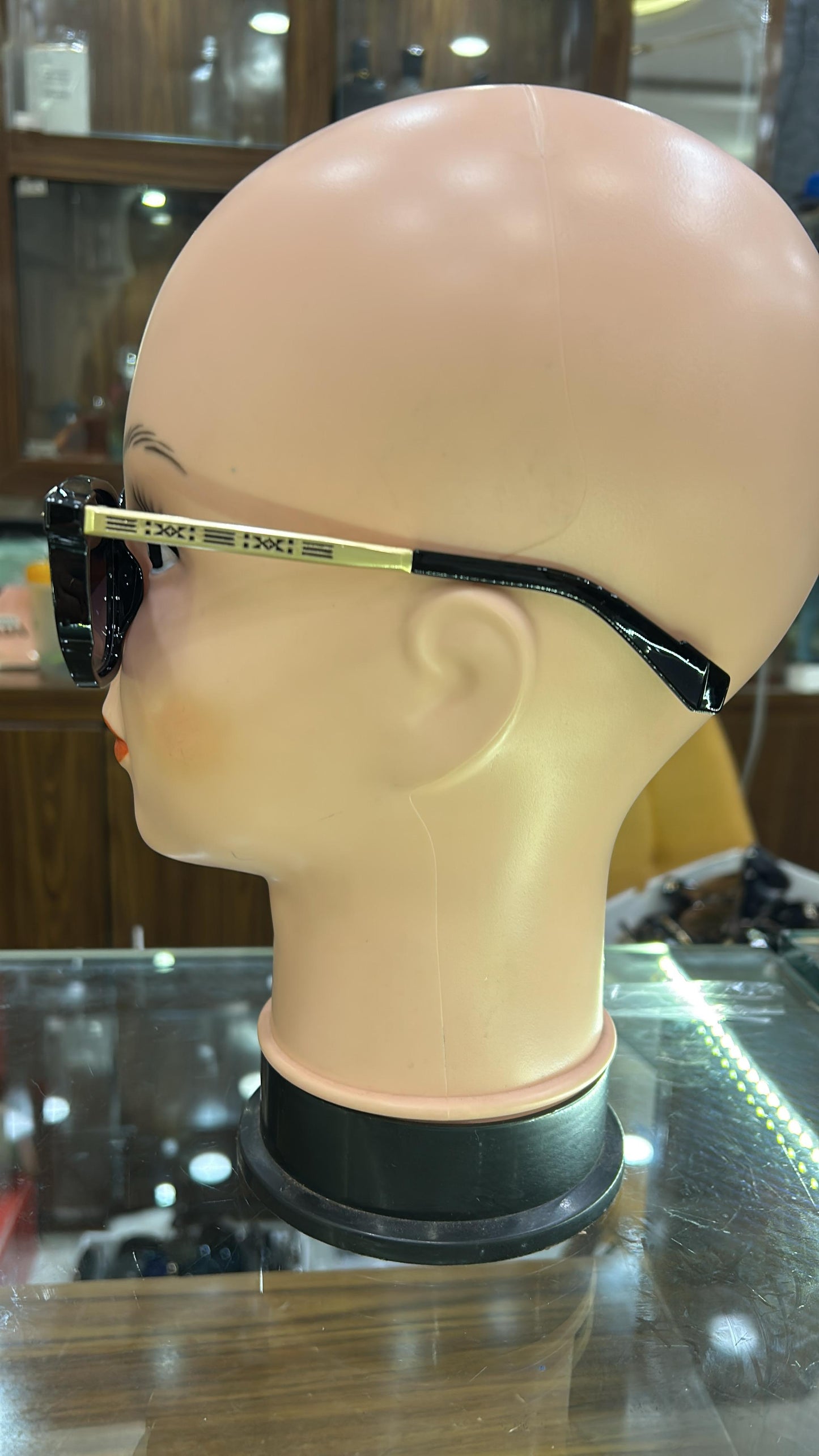 Sunglass