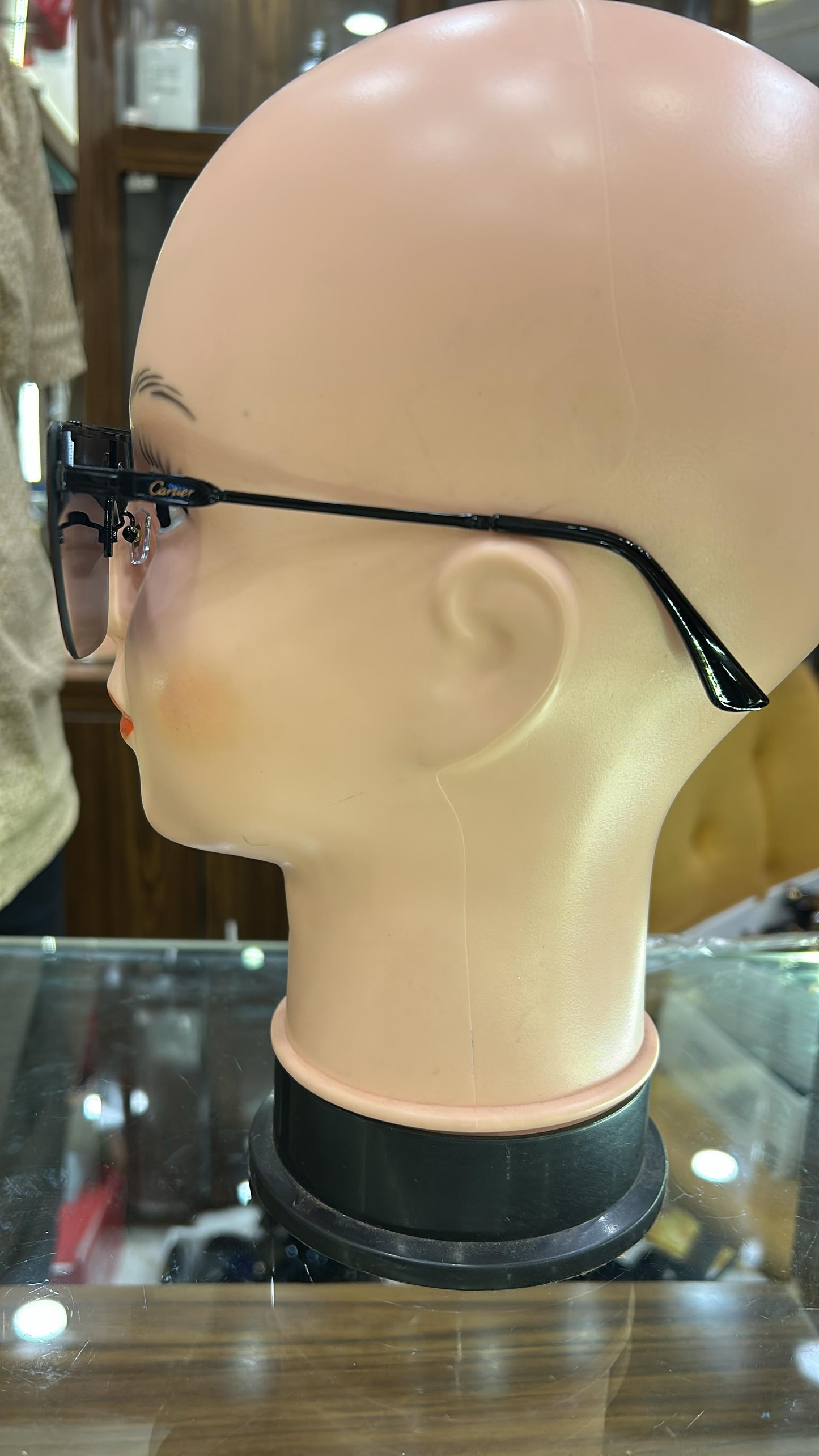 sunglass