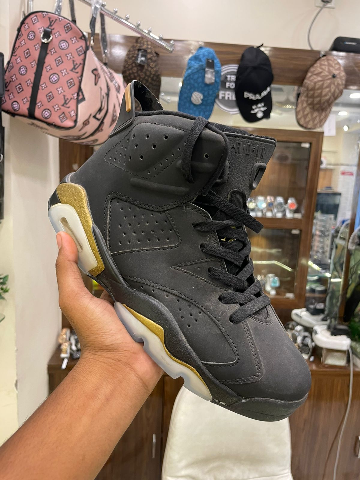 Offer Shoes