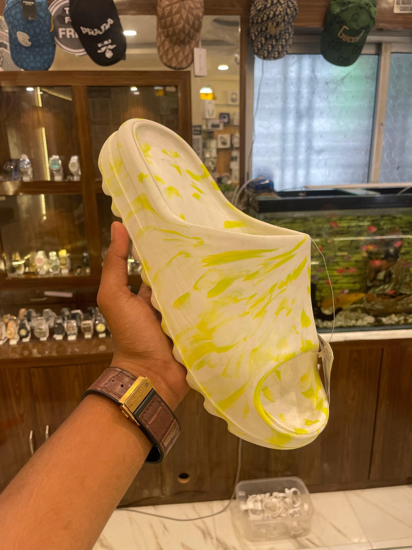 SLIPPER