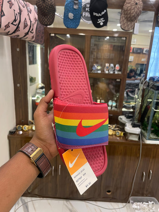 SLIPPER