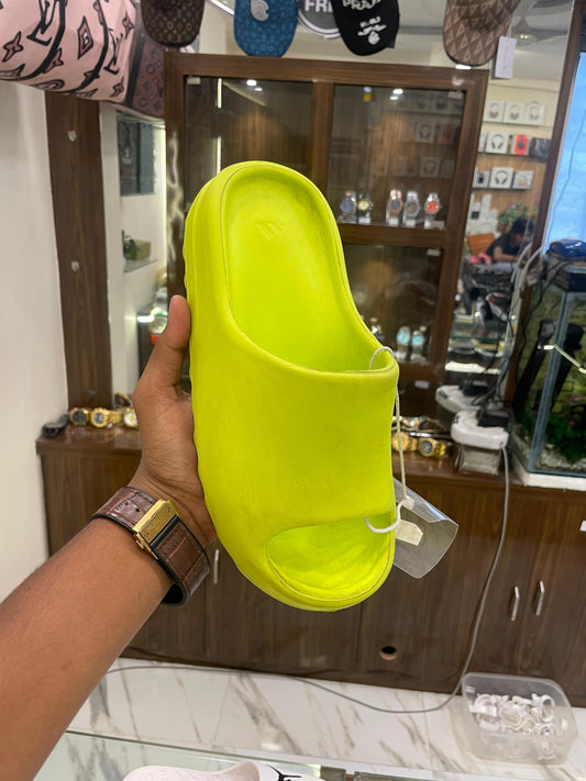 SLIPPER