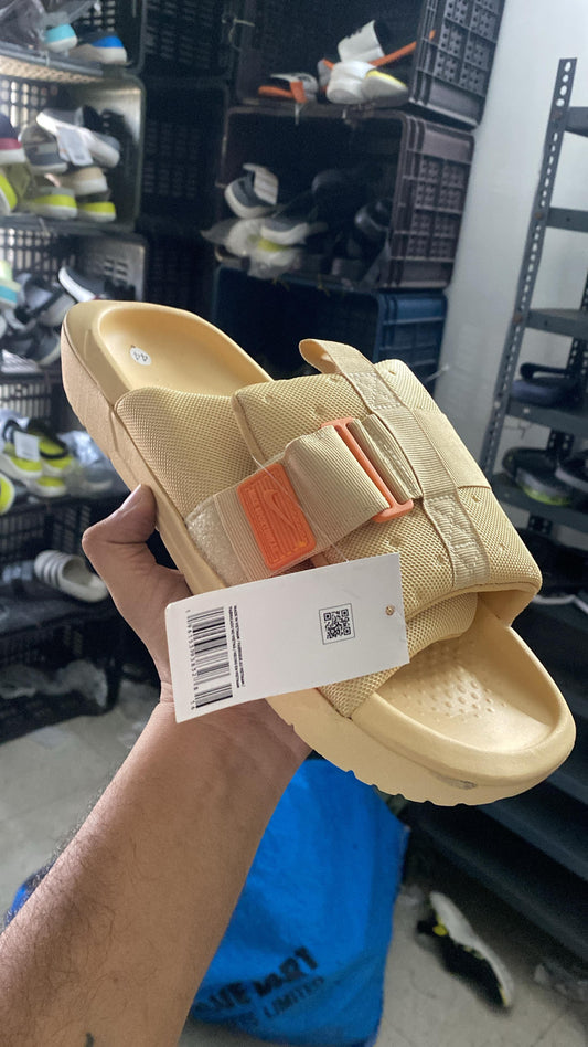 Slipper