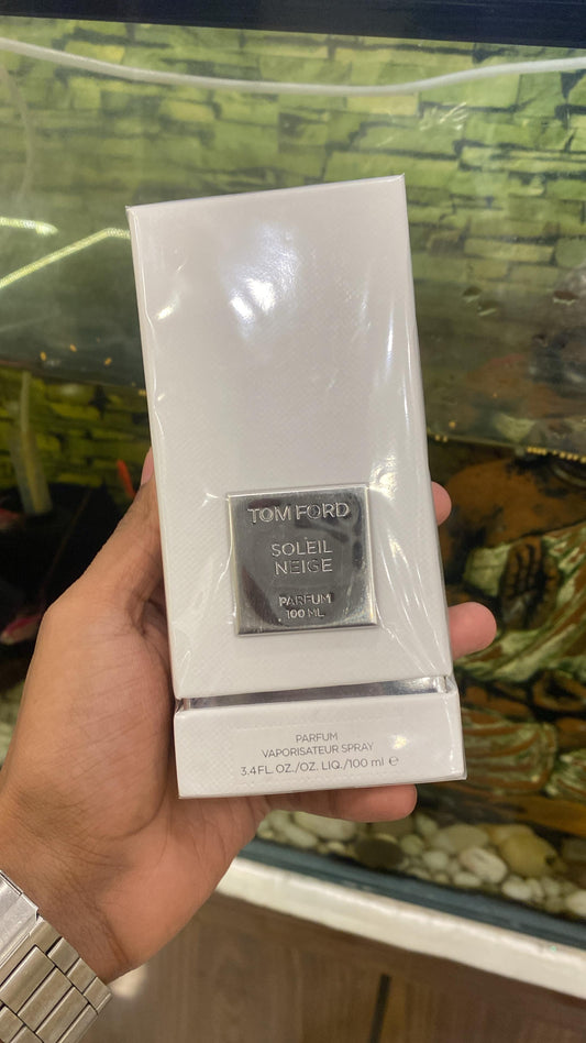 Soieil Neige Perfume